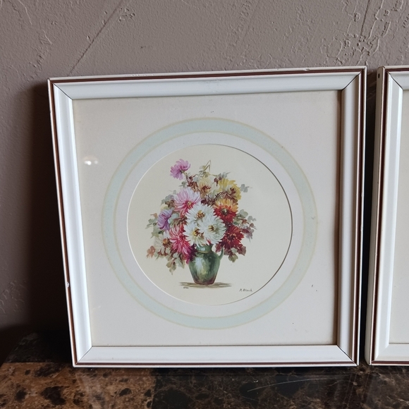 Set Of Two Vintage Framed Prints of Floral Bouquets Art By M Black Cottage Core - Picture 2 of 8